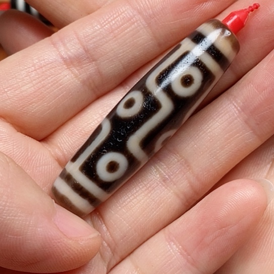 玛瑙/玉髓颈饰未镶嵌文*