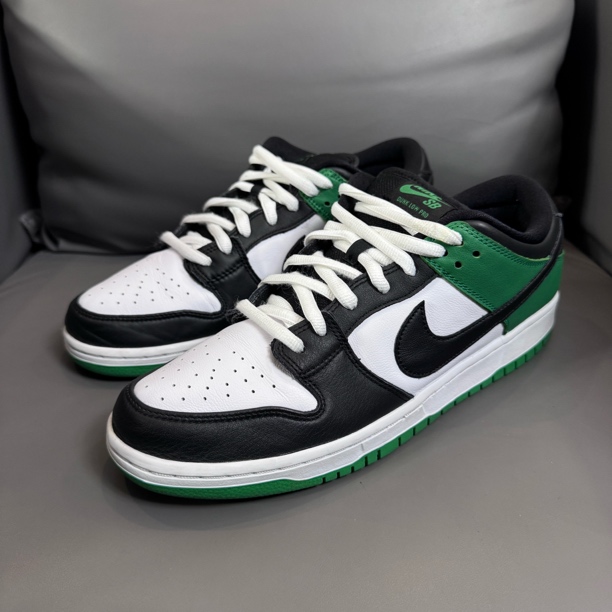 95新 maje 46码 dunksb 黑绿 原盒95新 鞋