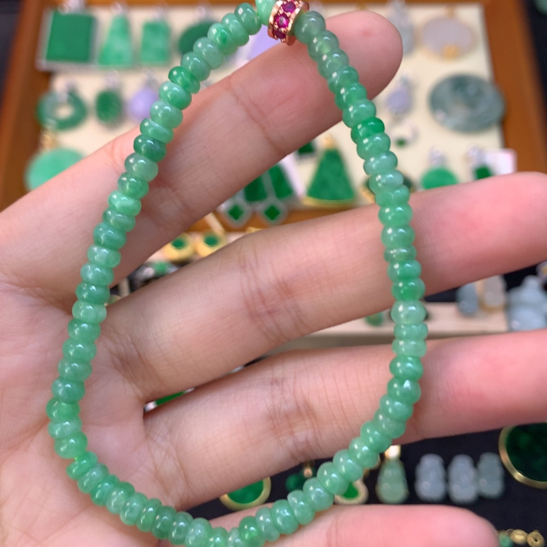 翡翠未镶嵌手串手串
