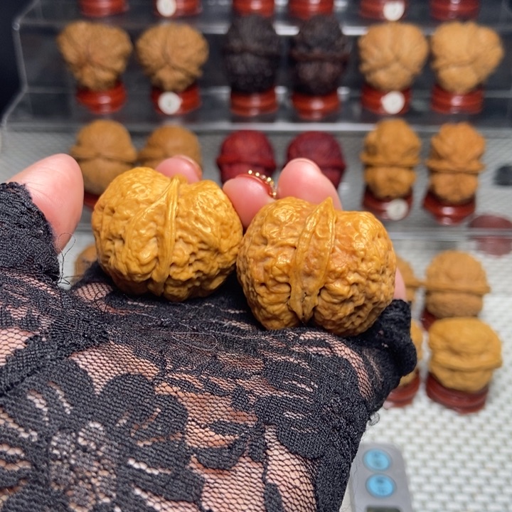 文玩核桃把件元宝8