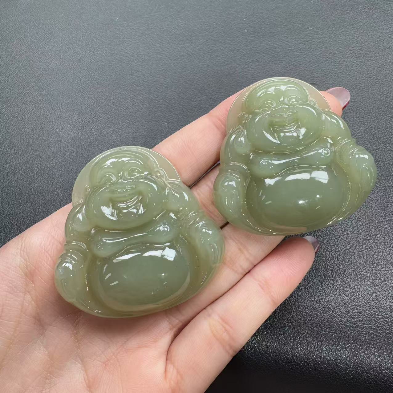 【玉经纶】31154/Q28-和田玉佛公吊坠-多样性发其一49*49*12