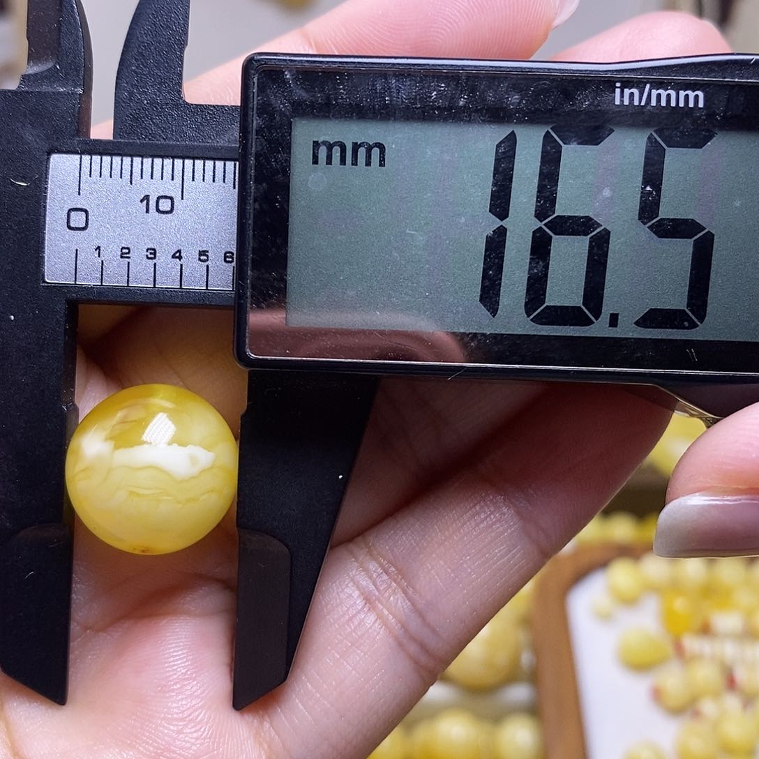 裸石琥珀未镶嵌＇****`蜜蜡圆珠