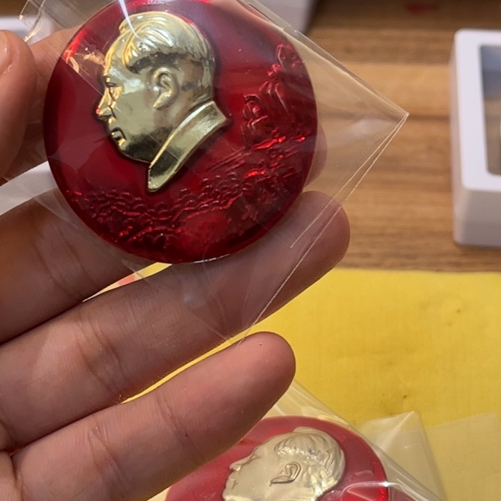 粗***跑像章一一一一一高贵轻言