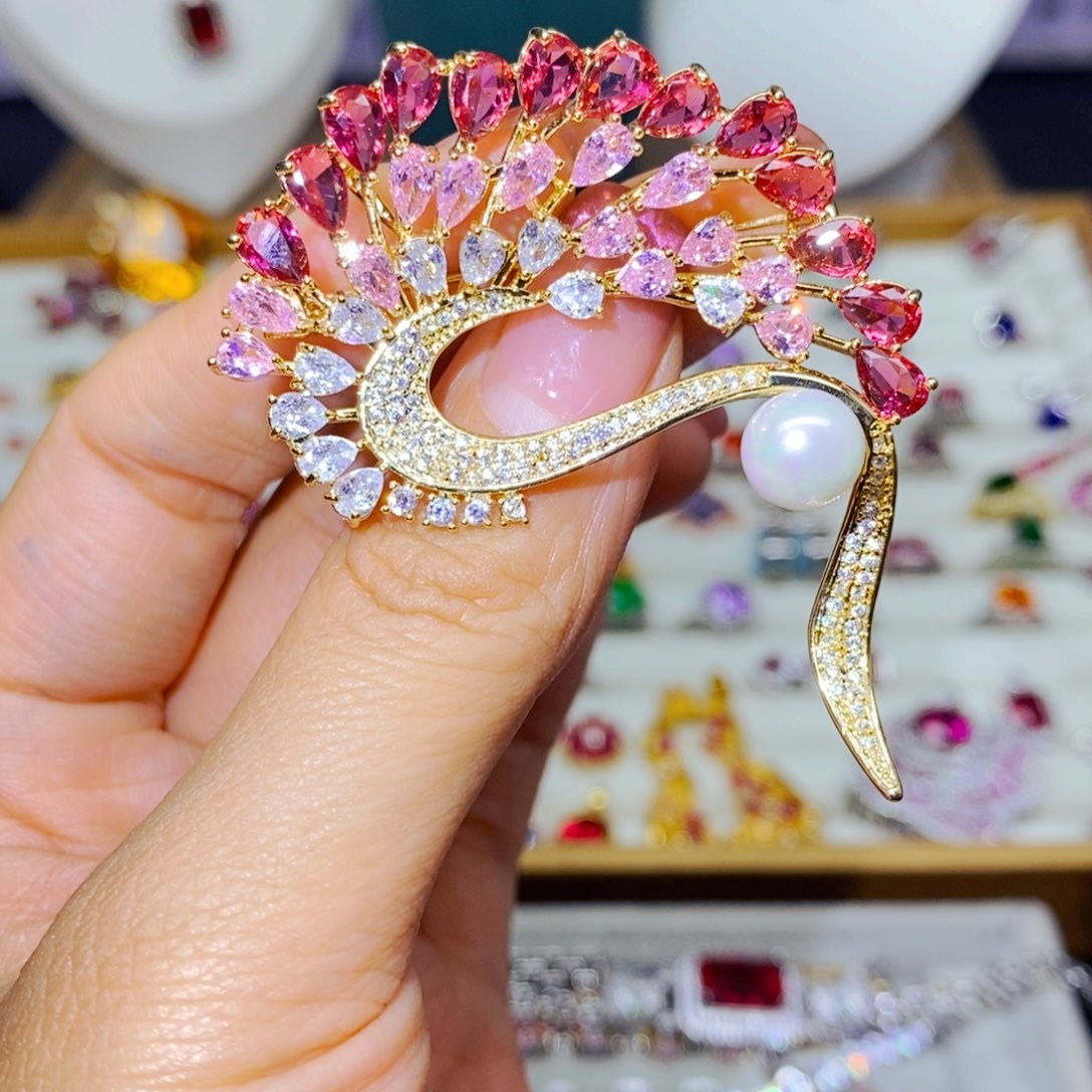 银S925镶嵌戒指托帕石