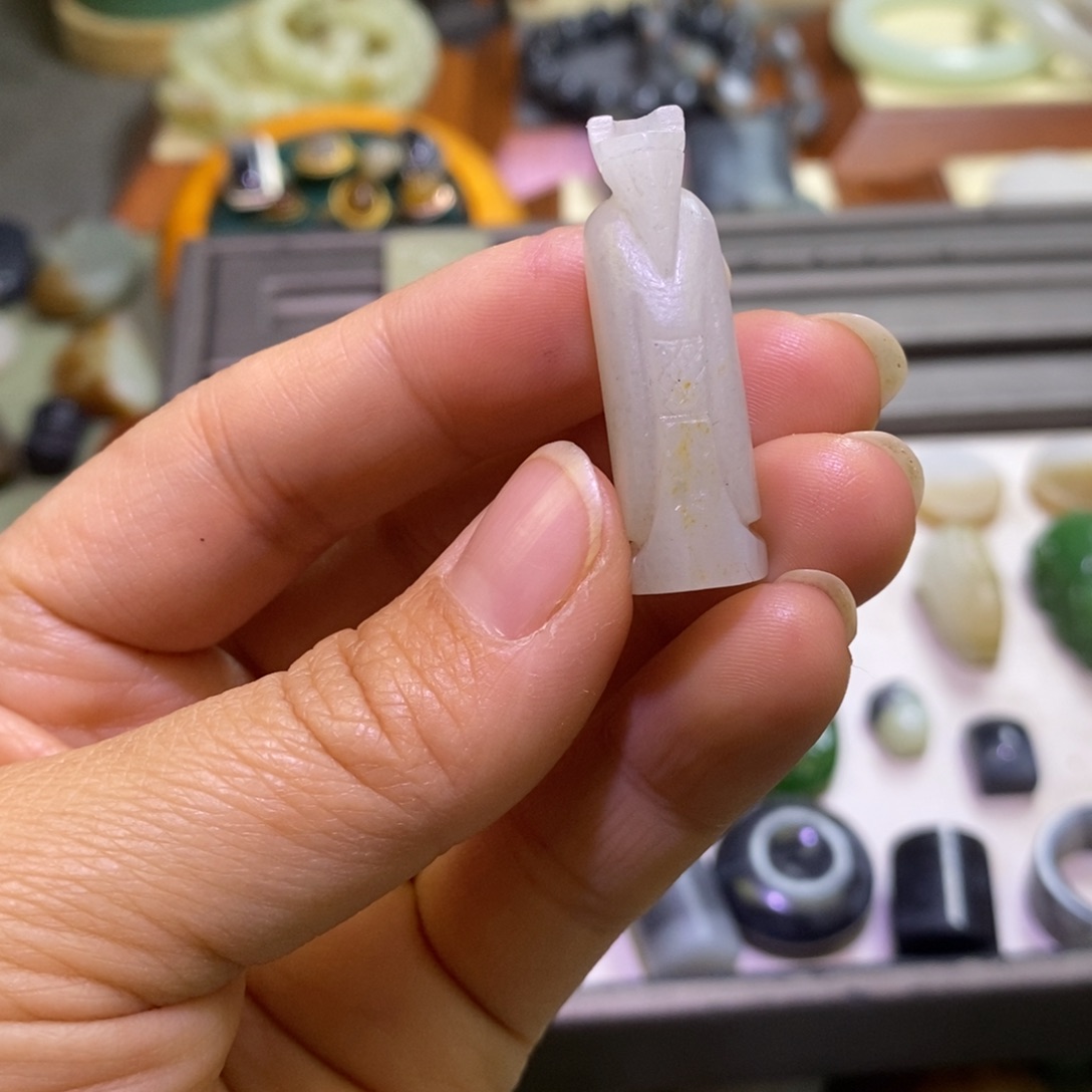 和田玉颈饰未镶嵌