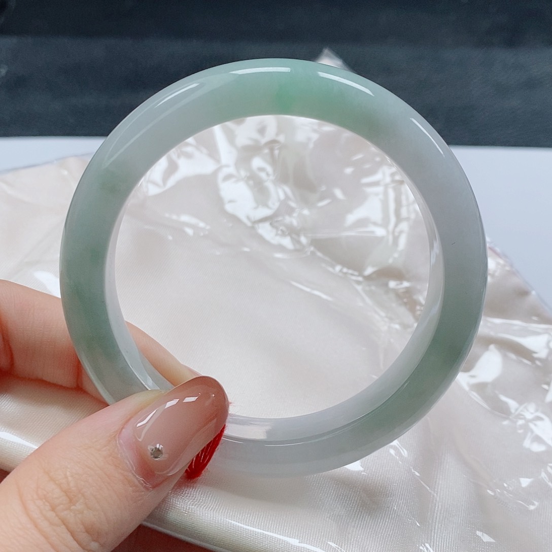 【闪购商品】未镶嵌手镯翡翠444号