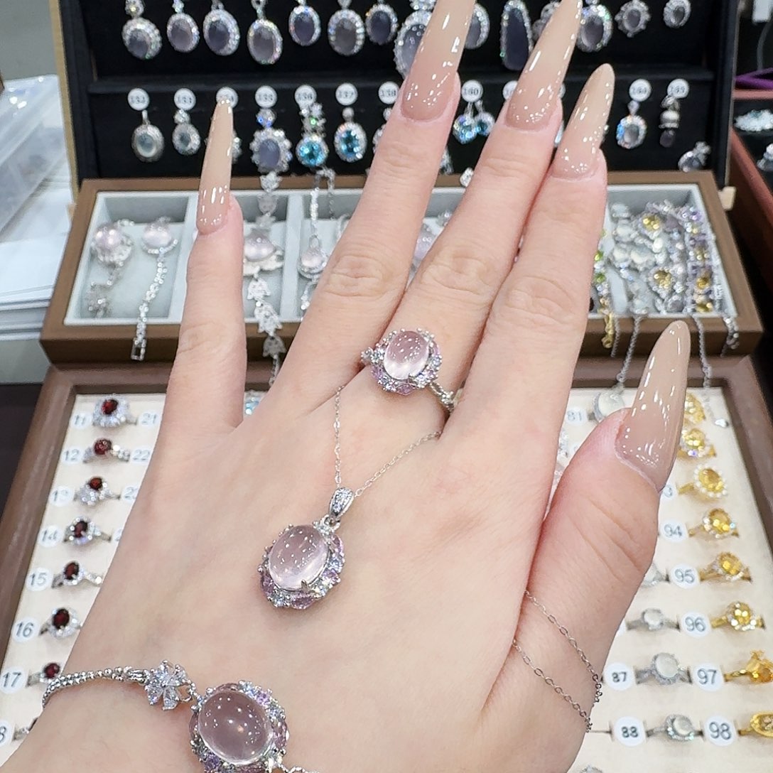 ****。芙蓉石银S925镶嵌吊坠(赠链)