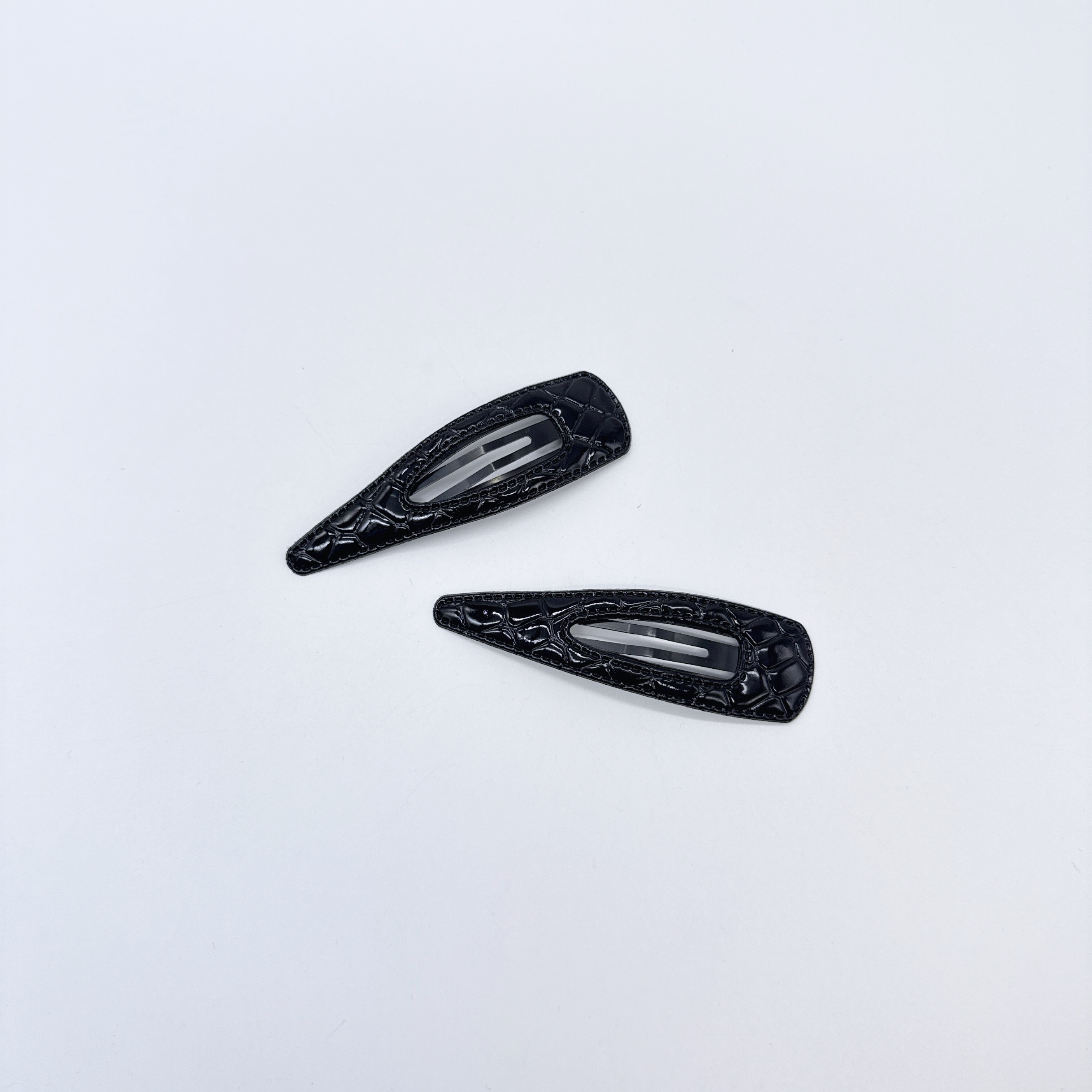 Mi33 花纹黑色镂空BB夹 Y14057D3-5