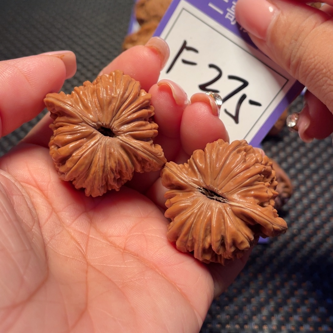 把件桃核275号楼子39