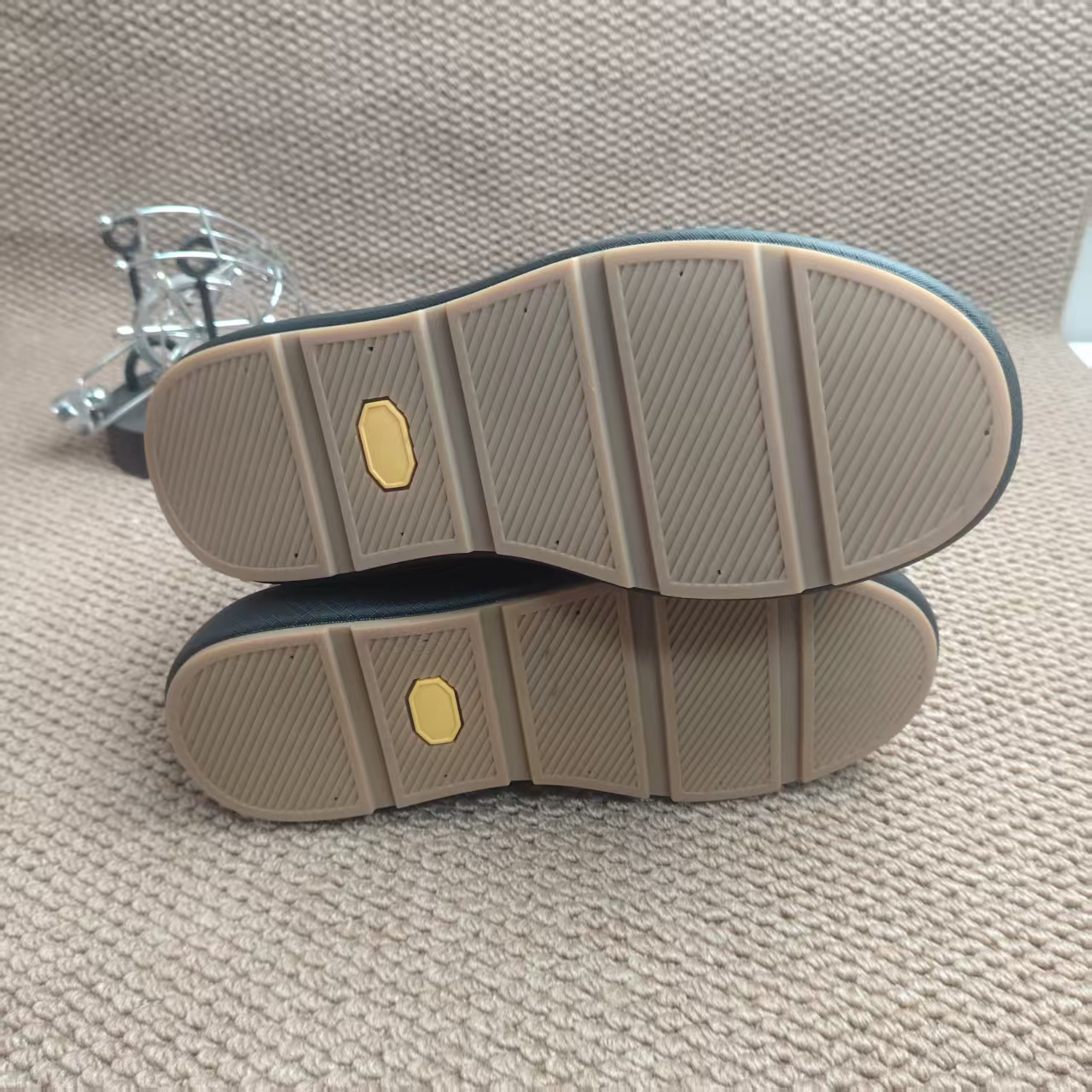 岳姐10-6时尚休闲鞋男鞋 150