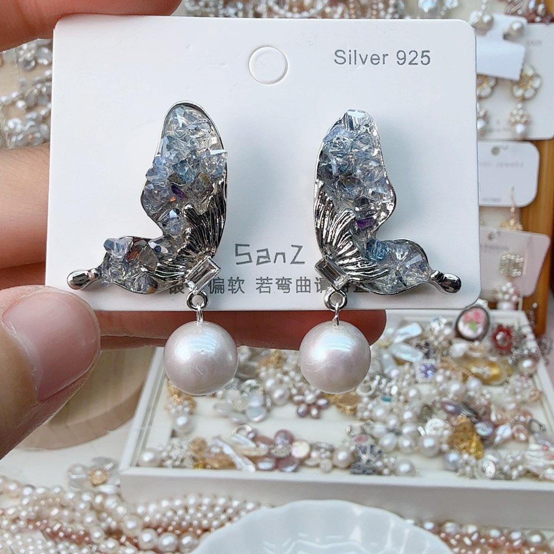 颈饰未镶嵌淡水珍珠