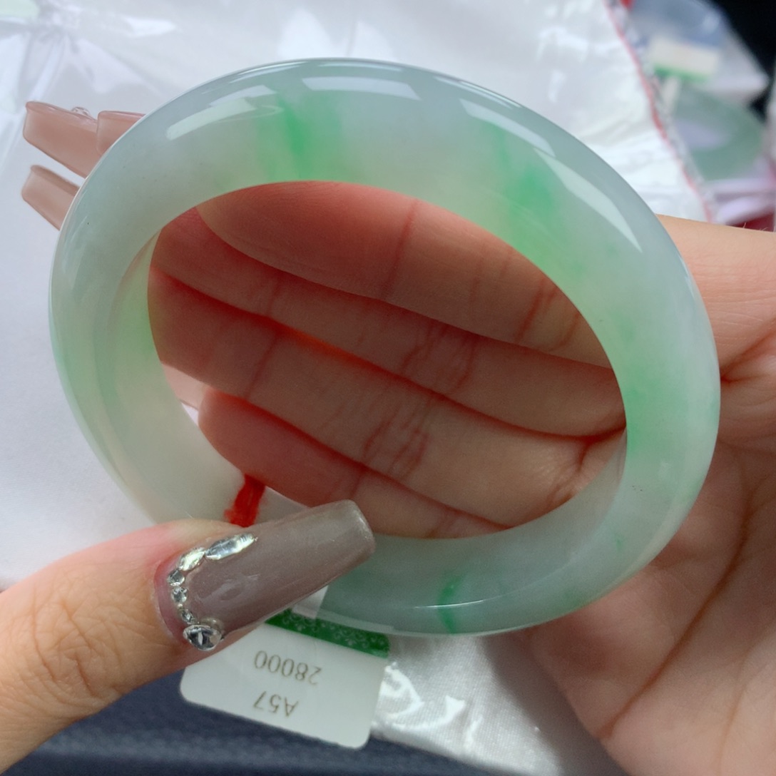 翡翠手镯未镶嵌57.8正圈