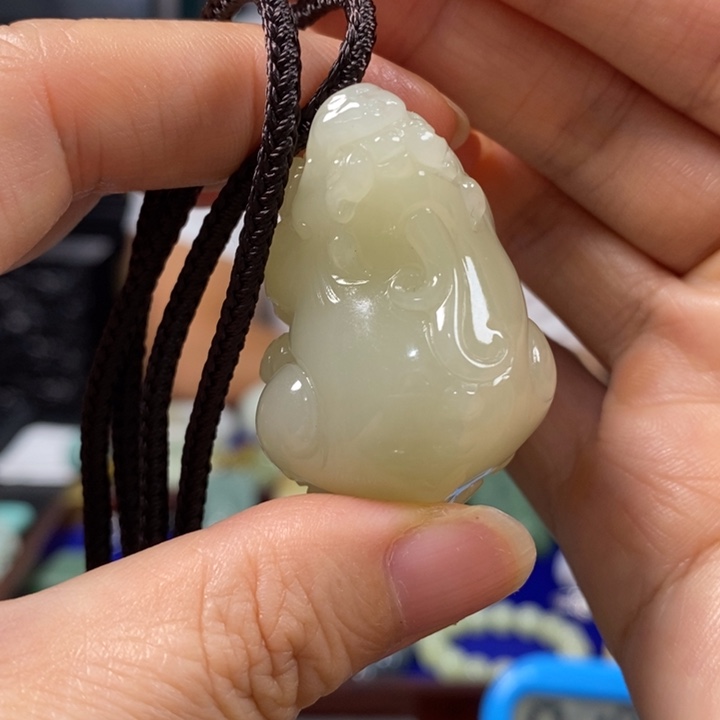 思***涵颈饰未镶嵌和田玉