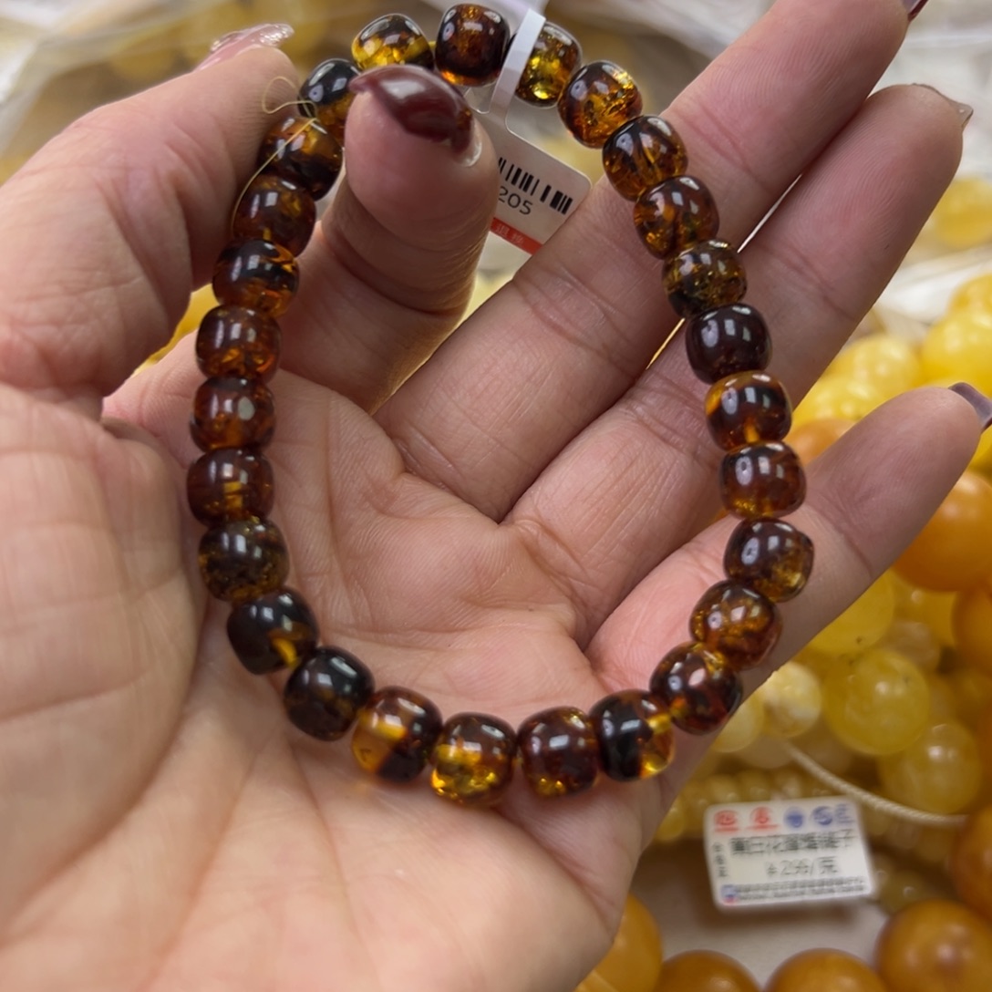 琥珀珠宝奇石未镶嵌