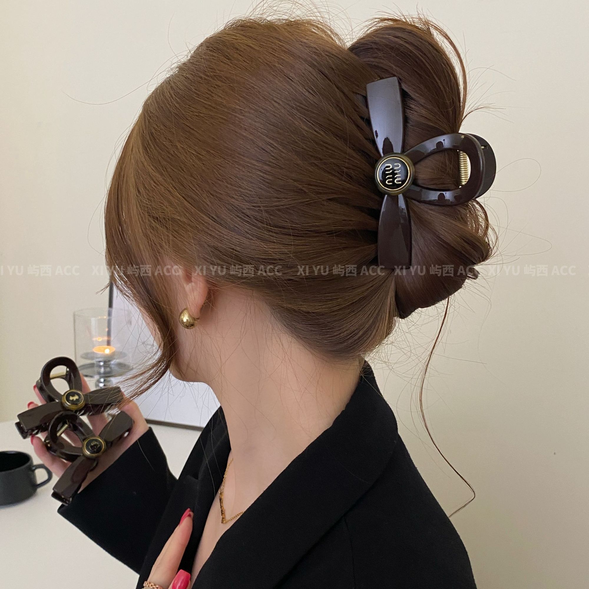 韩系小狗蝴蝶结抓夹新款高级感后脑勺秋冬百搭鲨鱼夹简约复古发抓