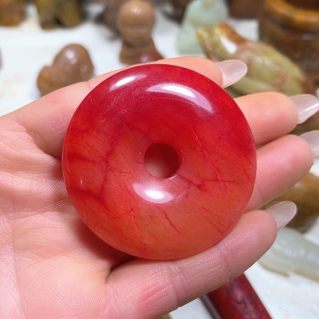 白玉菩提吊坠白玉菩提吊坠