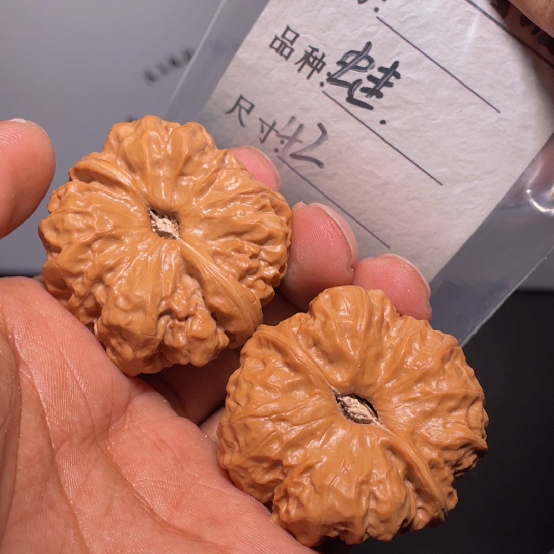 文玩核桃吊坠文玩核桃