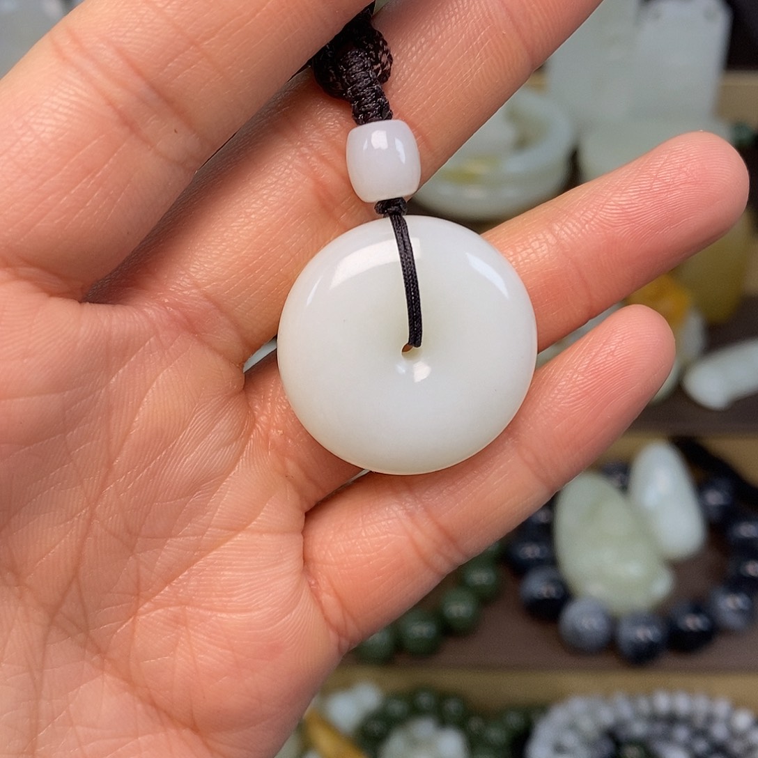 和田玉未镶嵌颈饰19