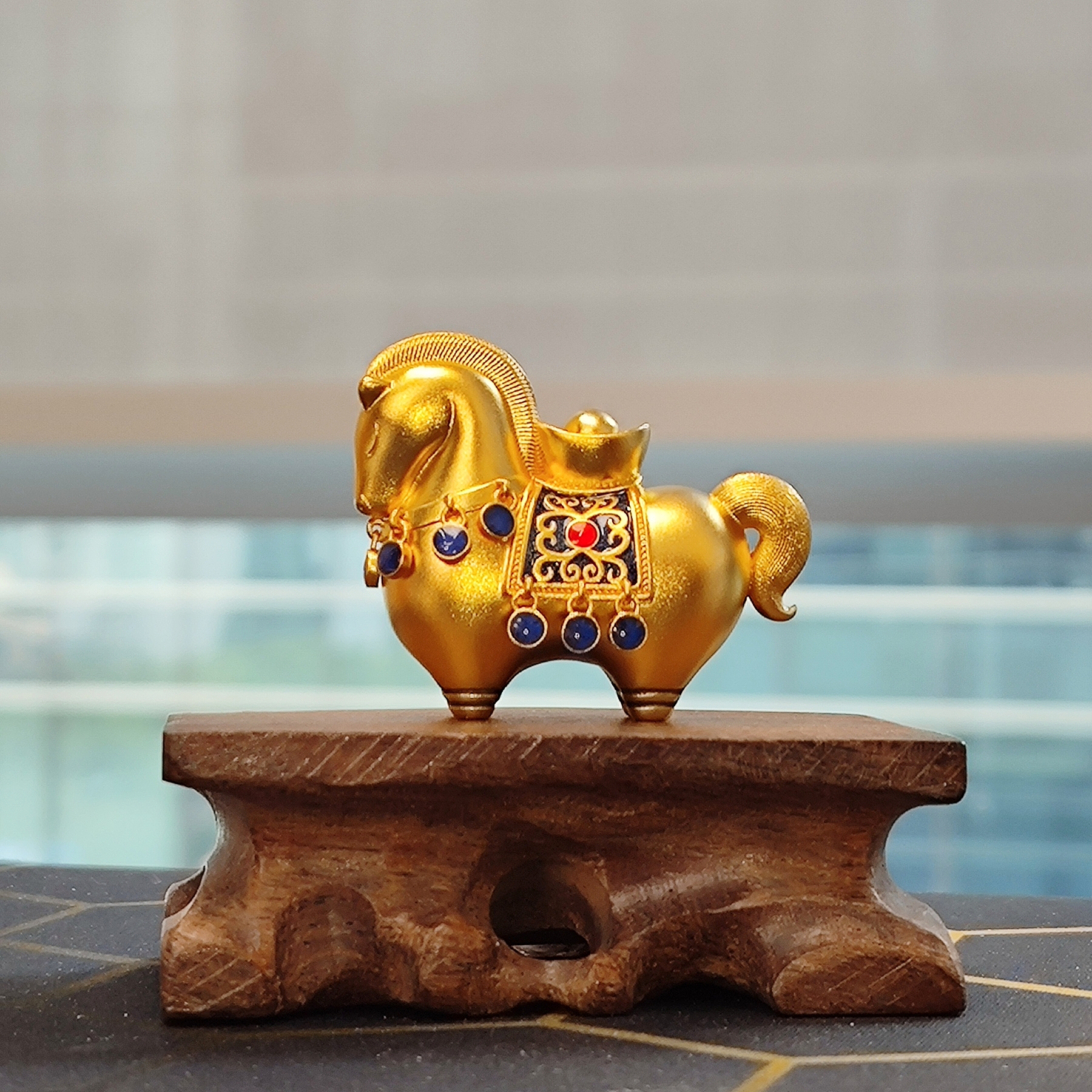 (九梵山海金)足金 古法鎏彩半实心生肖马，黄金马，马上有钱