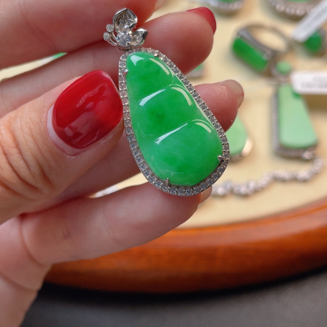 翡翠吊坠(不含链)银S925镶嵌