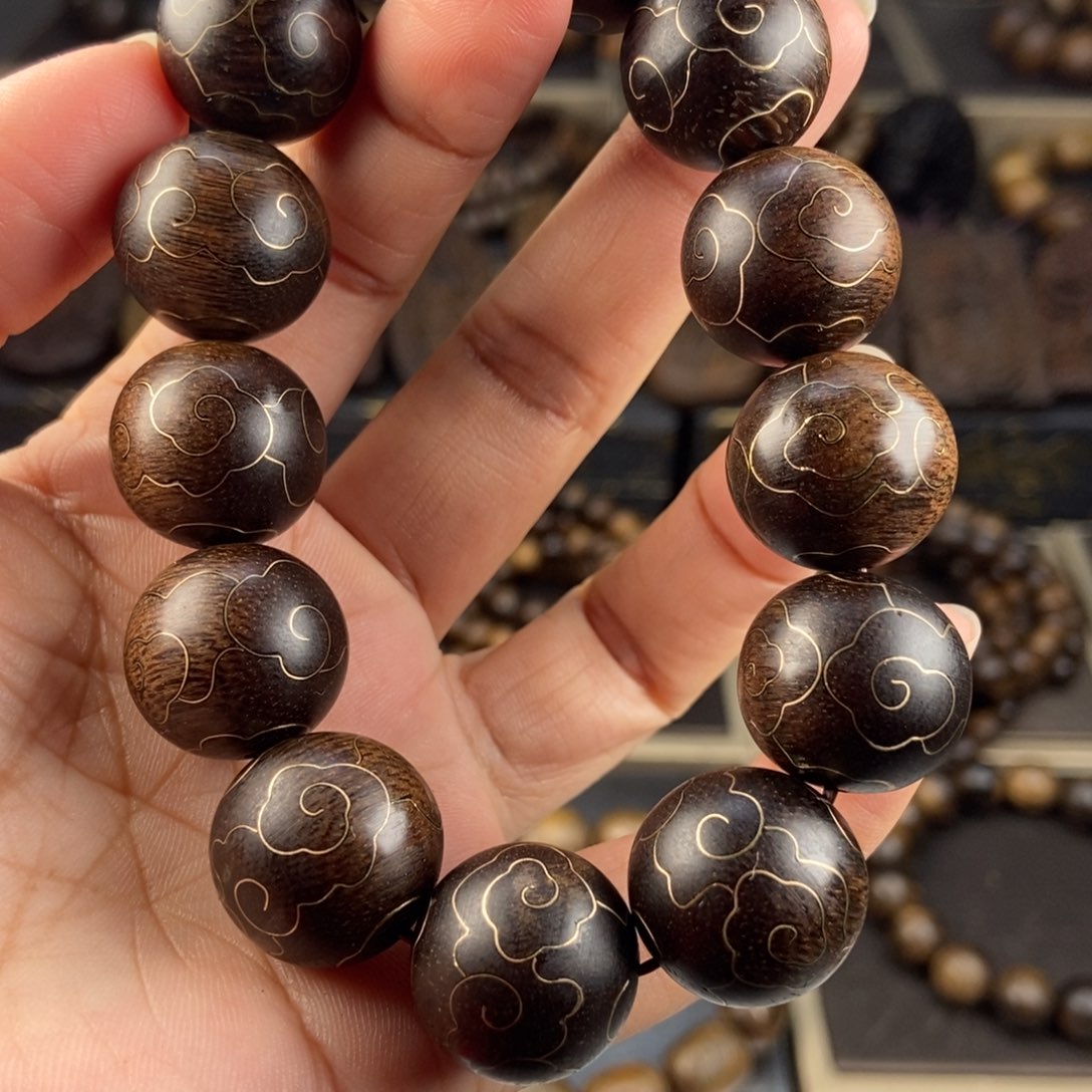 沉香手串襌*越南芽庄白棋楠