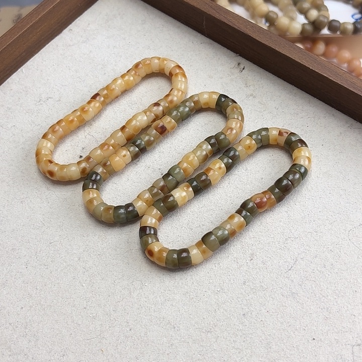 手串菩提根/象牙果卡0.9小肠花生酥