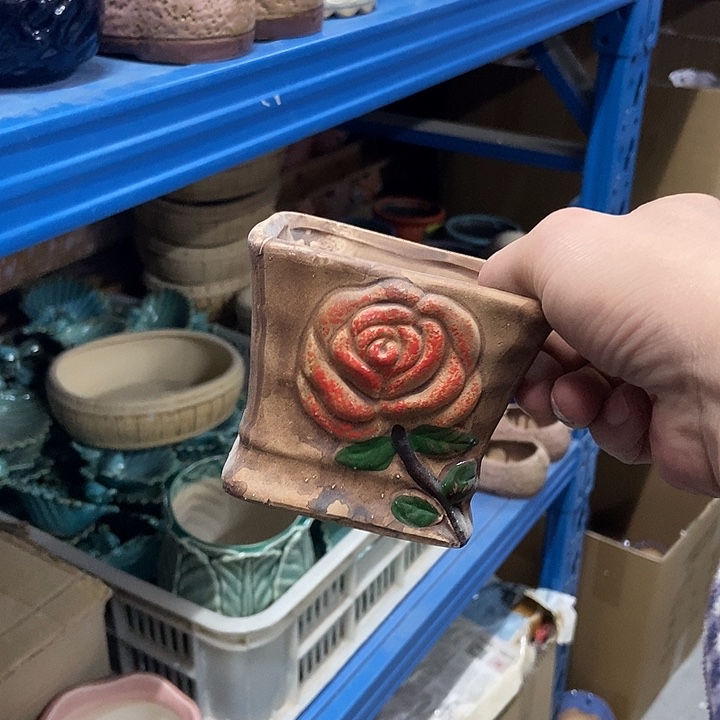 花盆单场满9.9发货9×7.5瑕疵