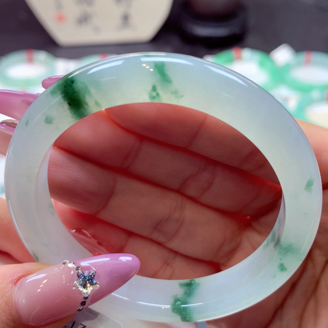 翡翠手镯未镶嵌正圈24号66