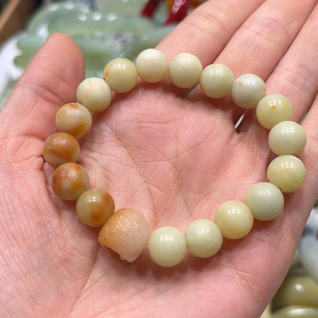 蛇纹石玉手链未镶嵌