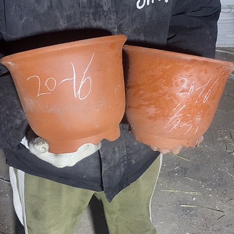 紫砂宜兴紫砂花盆，