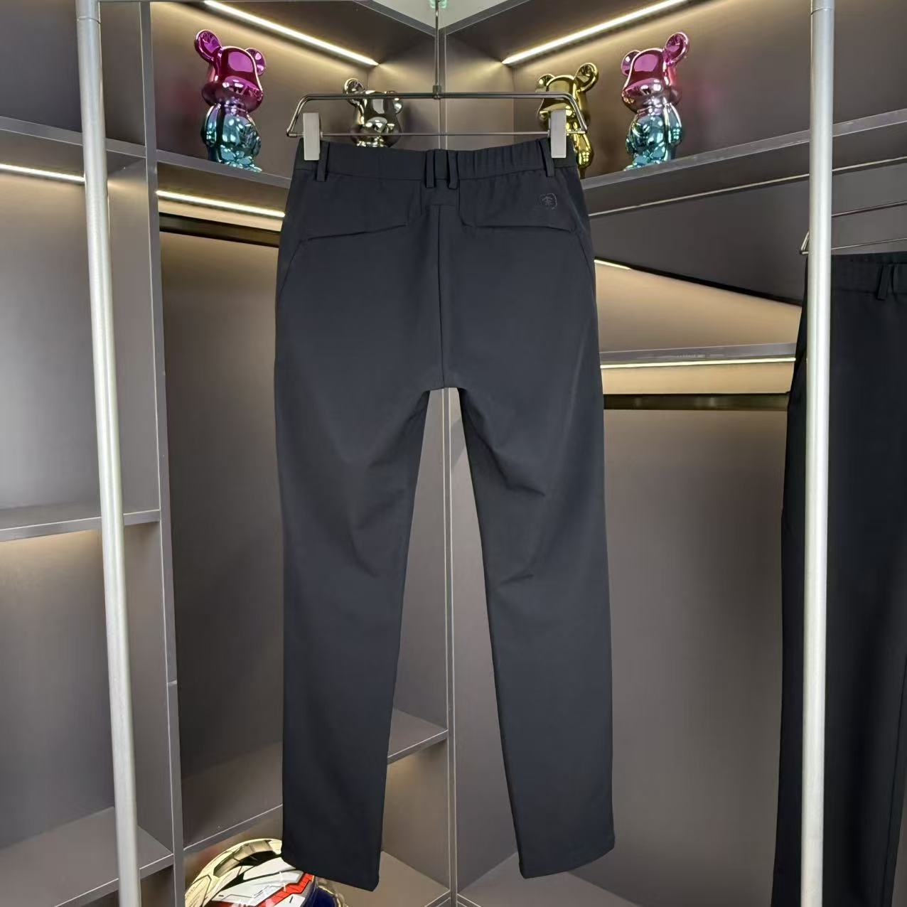 男士户外软壳裤休闲运动登山骑行徒步防风防水弹力直筒冲锋裤