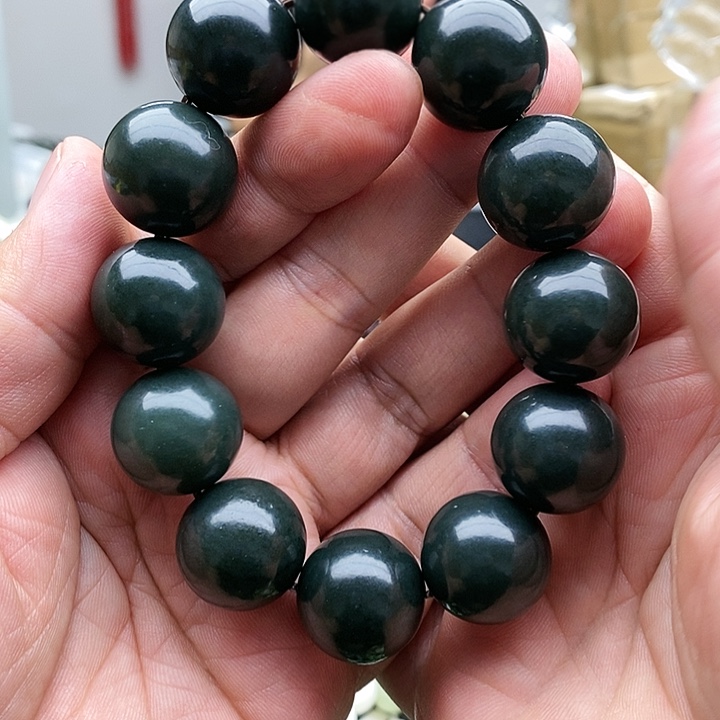 【闪购商品】未镶嵌手链和田玉20油青