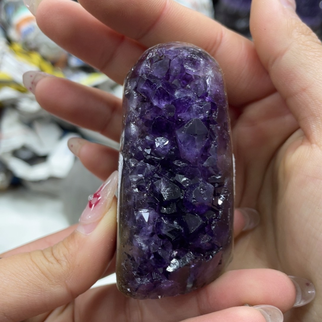 紫晶大型摆件（非配饰）未镶嵌