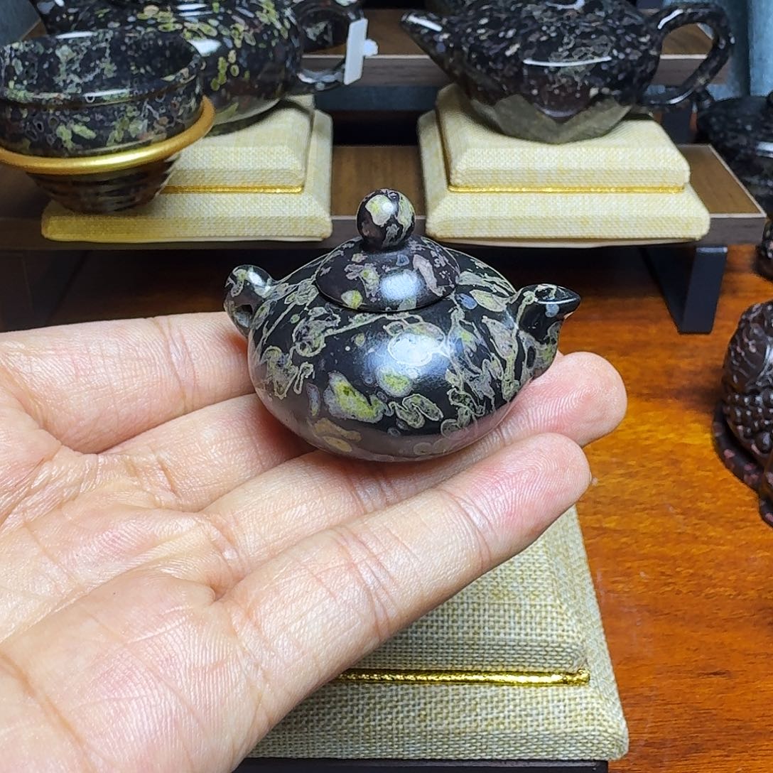 梅花玉精品茶周边