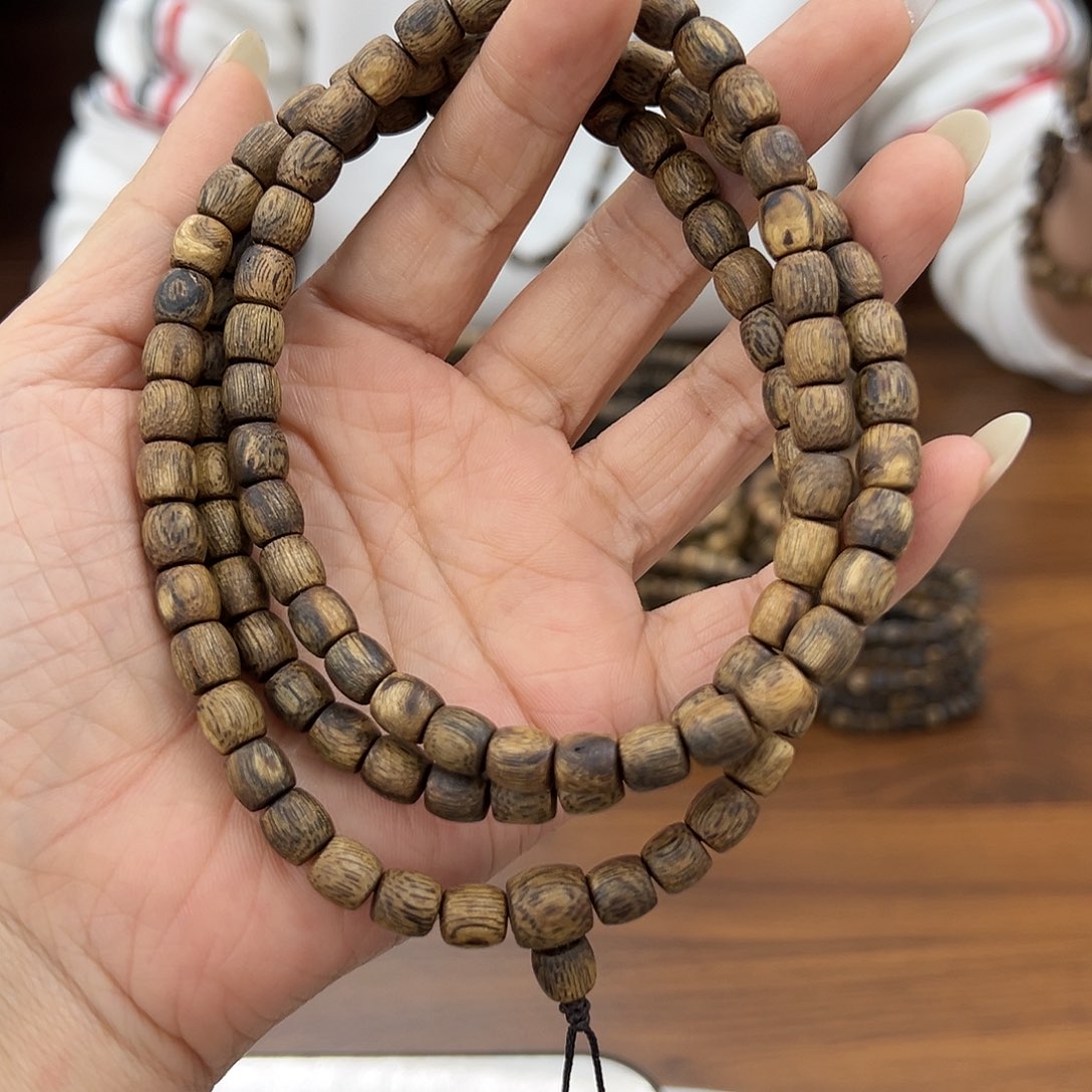 沉香香囊沉香沉香红金入猊0.7虫漏鼓珠多圈多样性发一