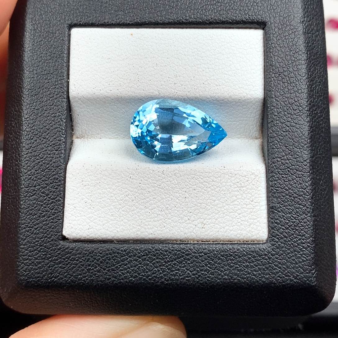 托帕石裸石9.85ct