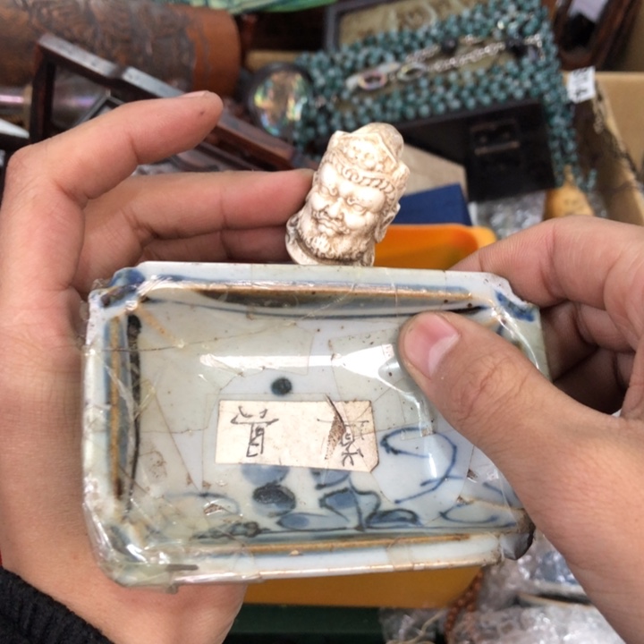 陶瓷孤品单件车里拍