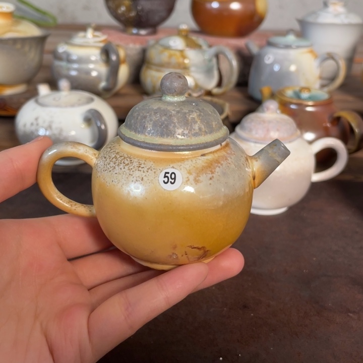 士****?柴烧 中白壶 59景德镇