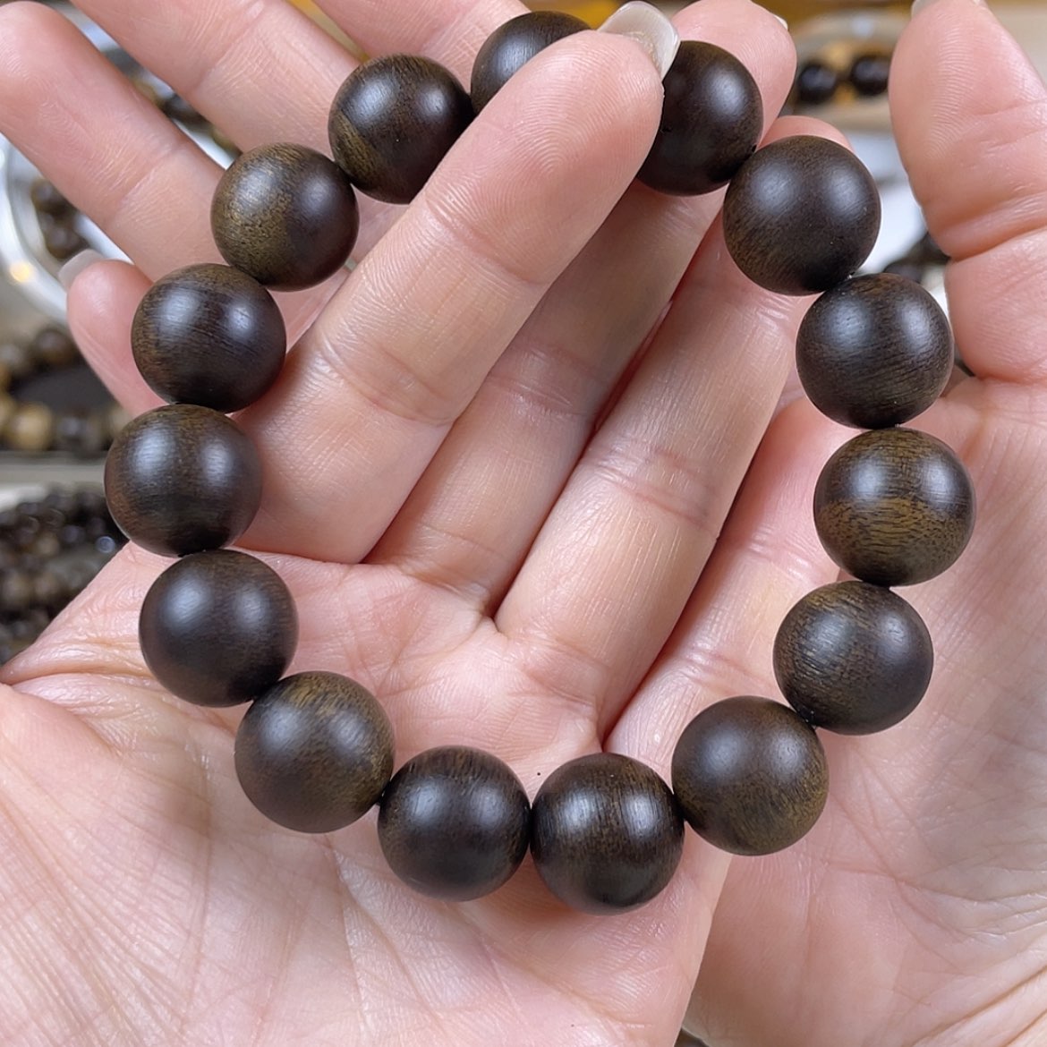 【闪购商品】沉香手串辉*越南芽庄白棋楠