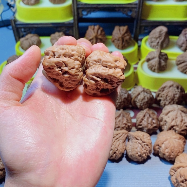 【闪购商品】文玩核桃吊坠三角蛙