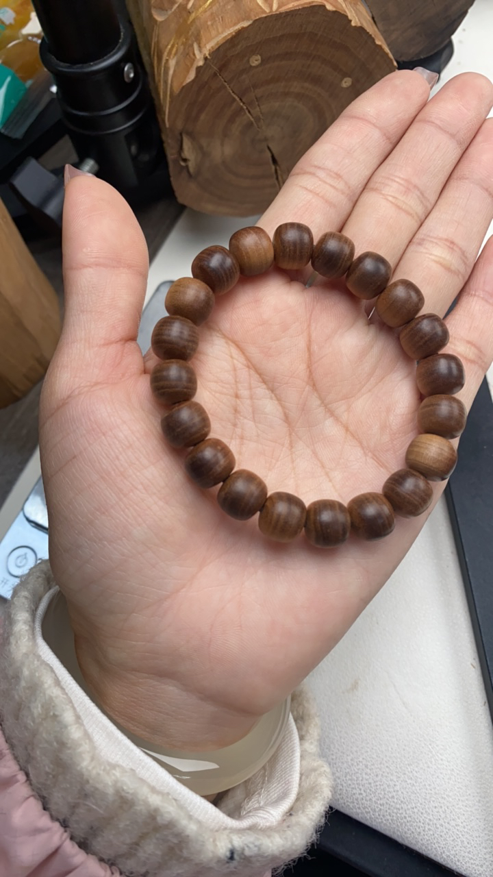 黑肉老山檀香10老型