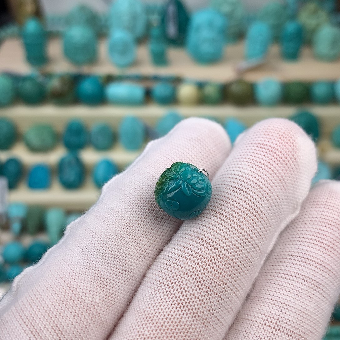 绿松石未镶嵌珠宝奇石10