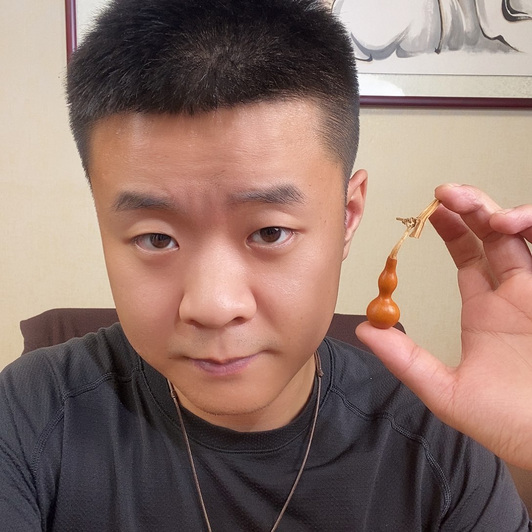 亮****吊坠柏香籽/百香籽