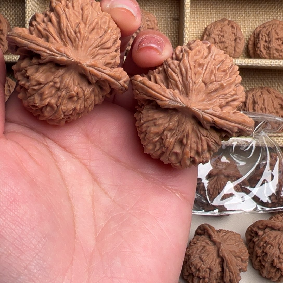 核桃把件欢*四座楼029号