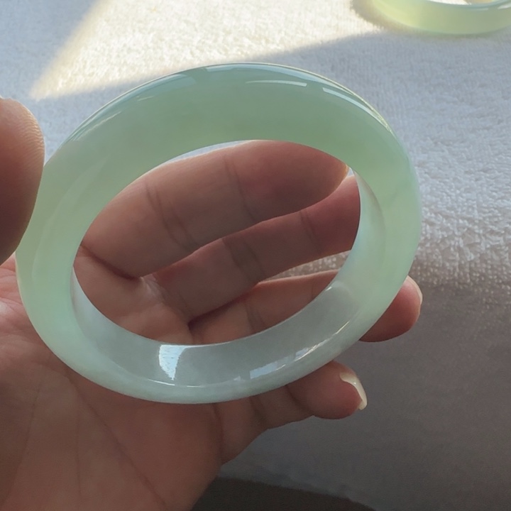 翡翠未镶嵌手镯糯冰老坑甜晴绿