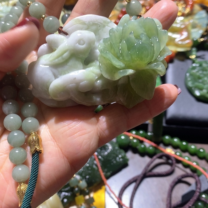 岫玉毛衣链未镶嵌