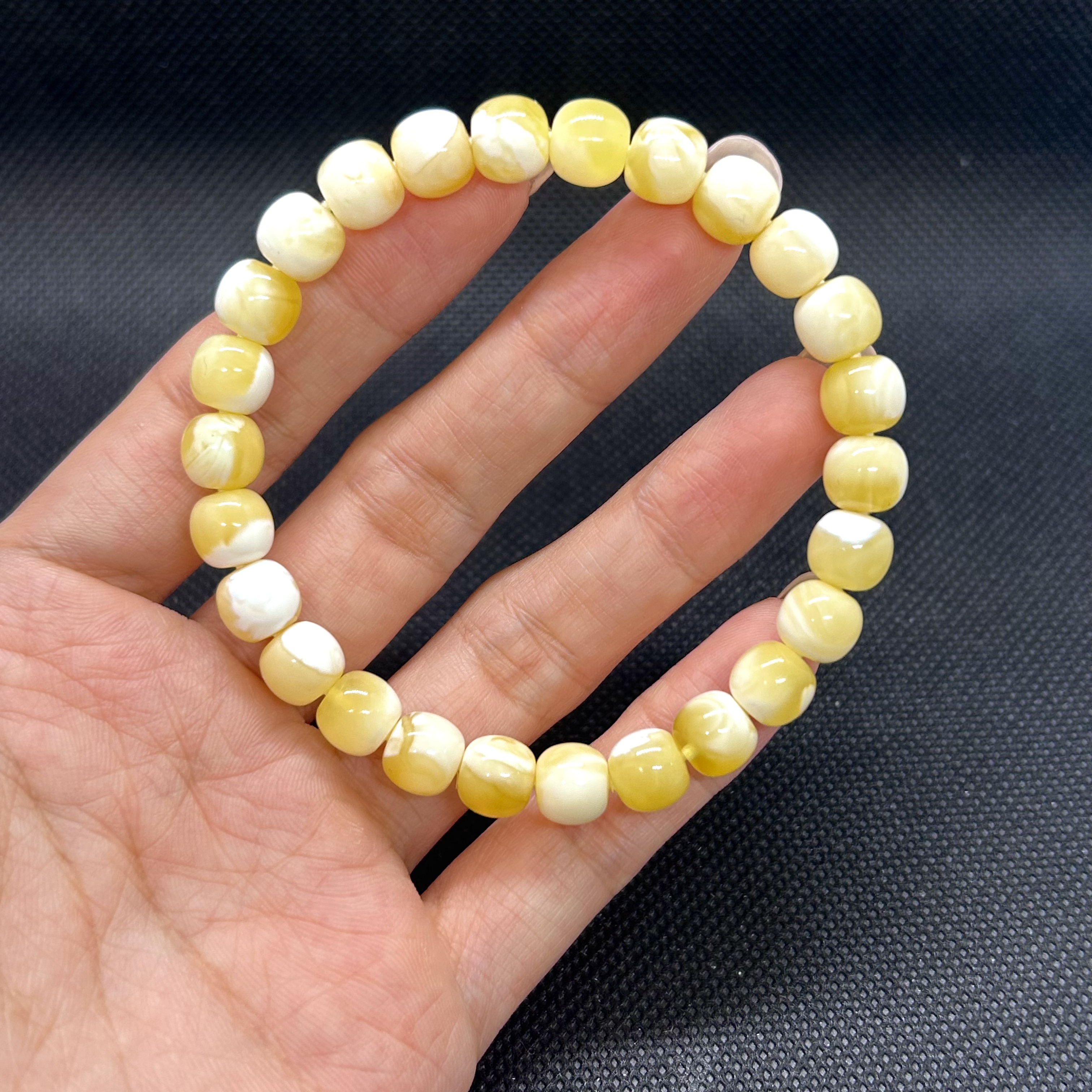 8.1mm 金白拉丝溶洞蜜蜡手串 纯天然无优化 B09