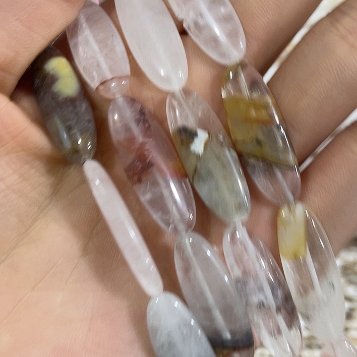 贝壳非金属一条红椒花共生马眼珠