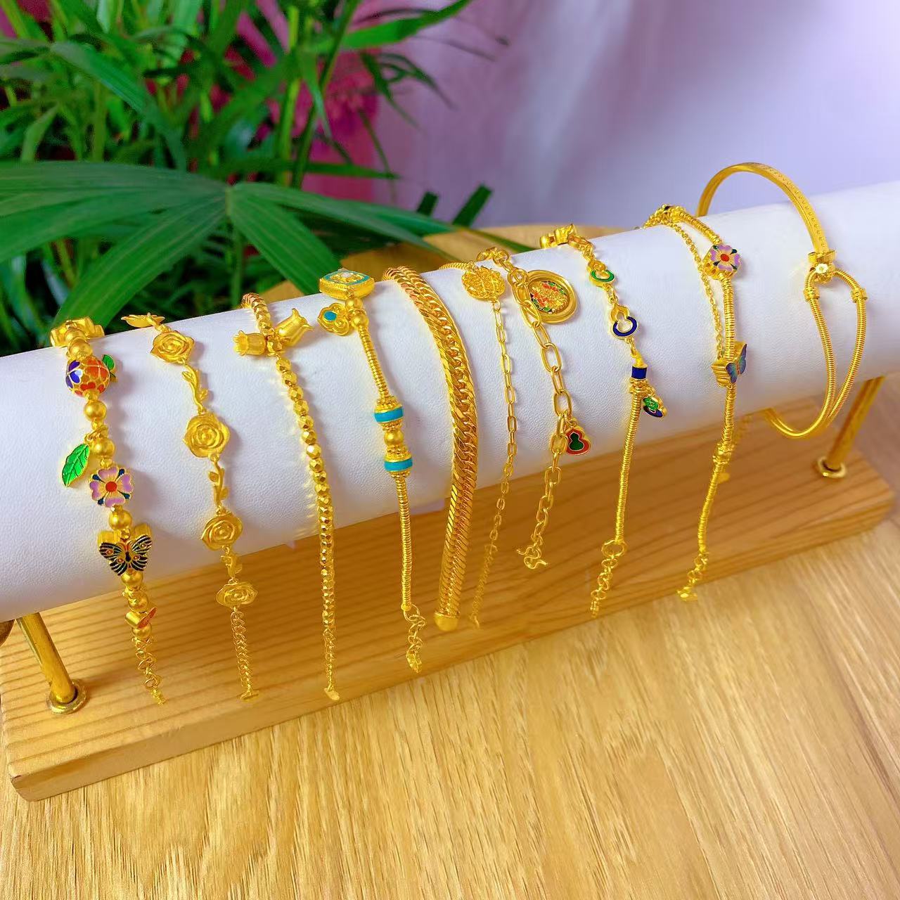 足金999    经典百搭精美爆款手链