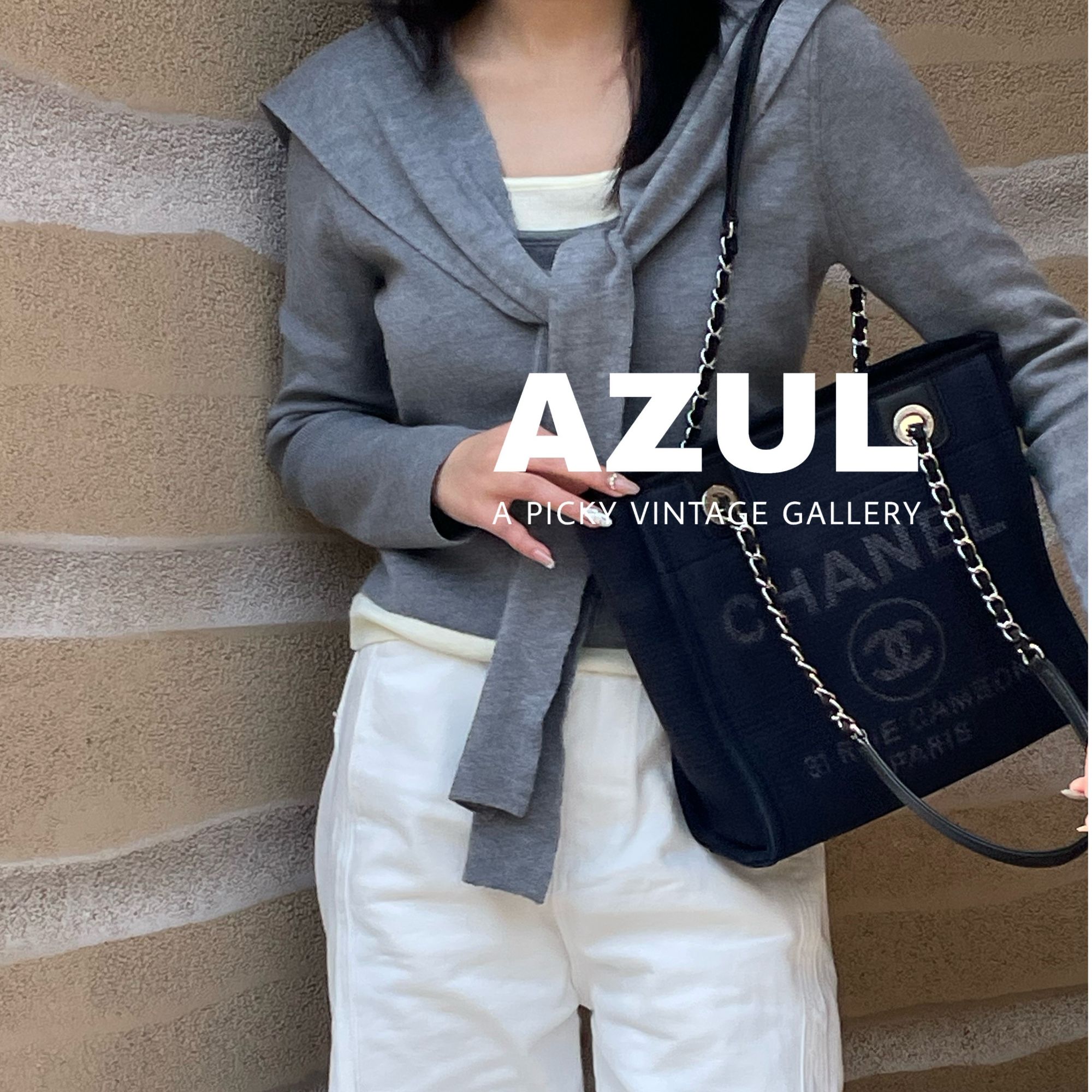 95新 Chanel/香奈儿 Azul - 22C蓝黑色布面沙滩小号托特包 37621 